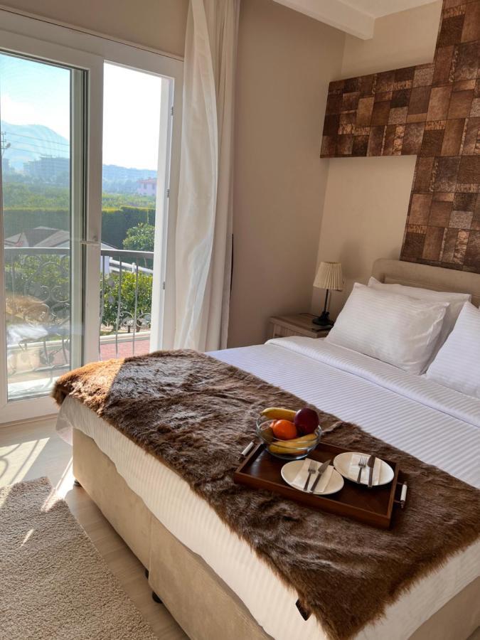 B. Equine Range Hotel Narlidere Exterior foto